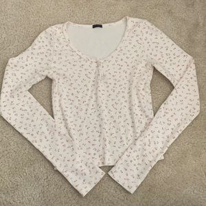 Brandy Melville floral long sleeve